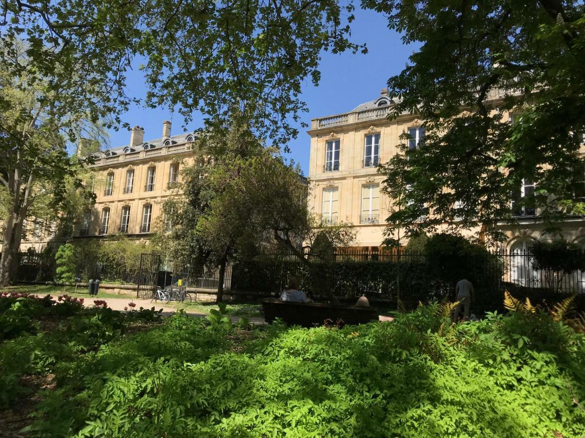 Romance Au Coeur De Bordeaux / Jardin Public Exterior foto